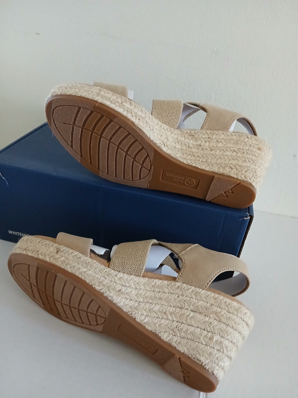 White Mountain Beige Espadrille Wedge Sandals Size 6 New $40 - Picture 9 of 9